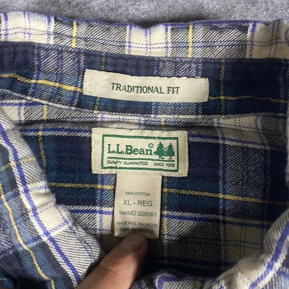 LL Bean Traditional Fit Plaid Flannel‎ Shirt Men's XL Regular Long Sleeve Cotton